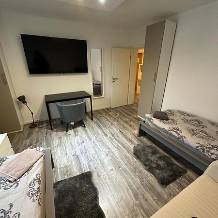 Bm01 Bis Bm04 Schoene Apartments In Фрехен Екстериор снимка